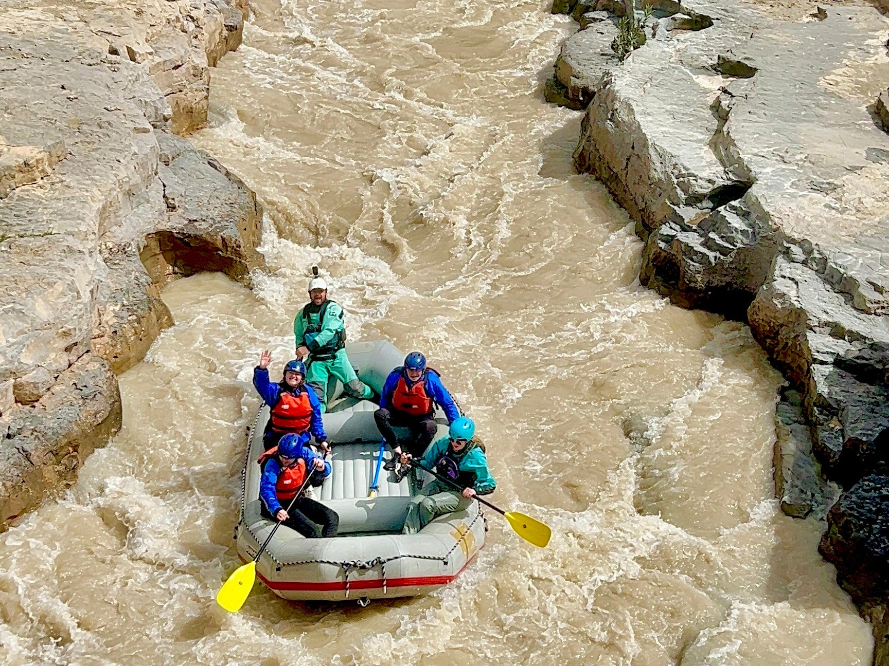 Ahansal Wild Water Rafting